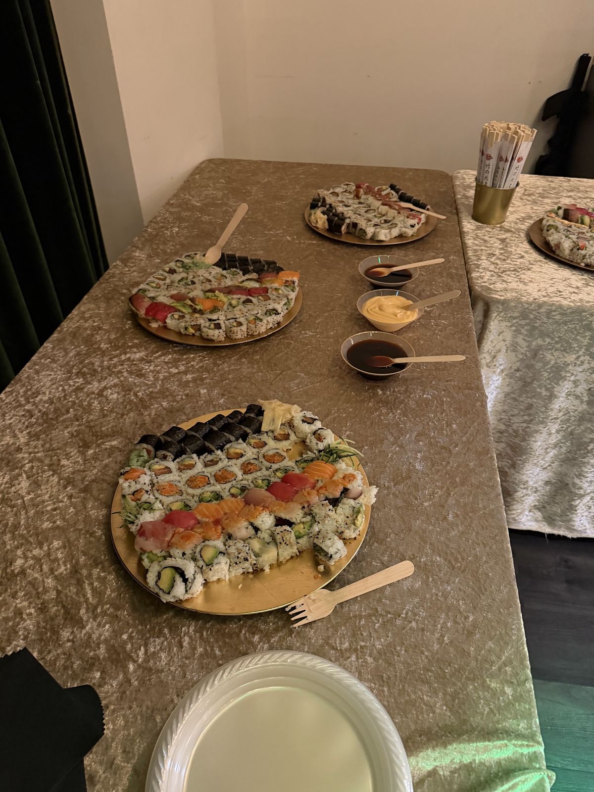 ערב ראשון בעולמי לונדון: יזמים, סושי ומשפחה חדשה — תמונה 3